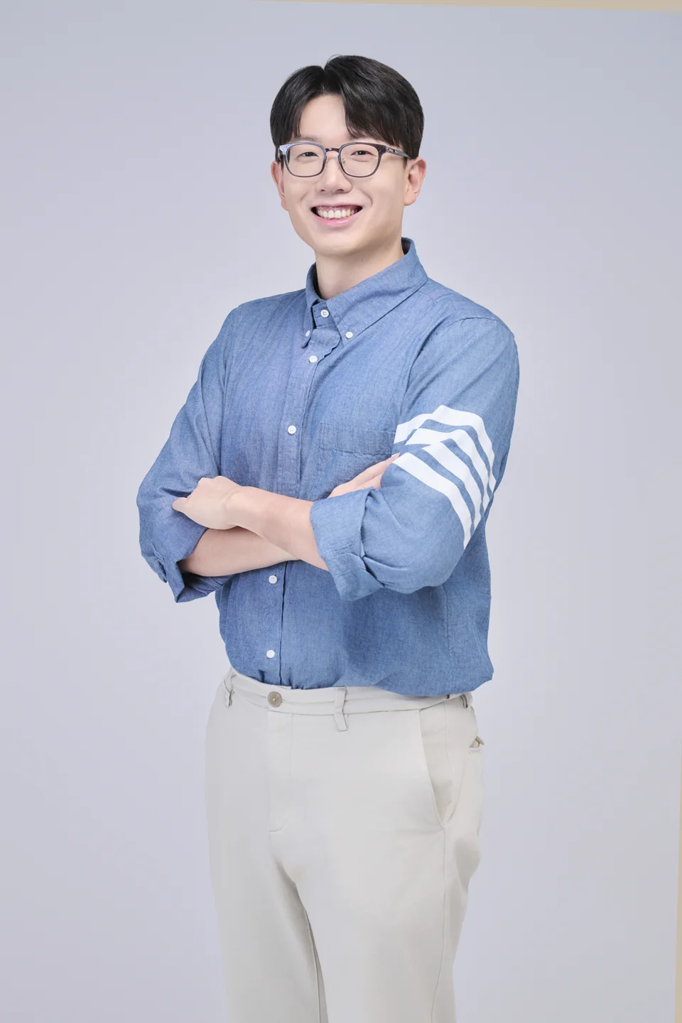 기초논술을 강의하는 사종학 원장